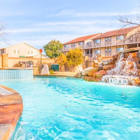 Water Wheel Resort Condo Resort نيو بروانفيلز المظهر الخارجي الصورة